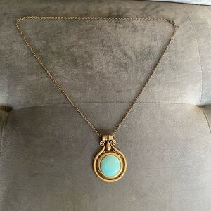 Vintage-Inspired Turquoise Pendant Necklace